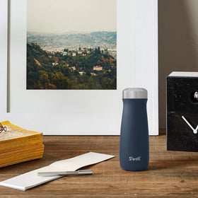 S'well Traveler 20oz Azurite wide mouth for ice cubes and smooth drinking.