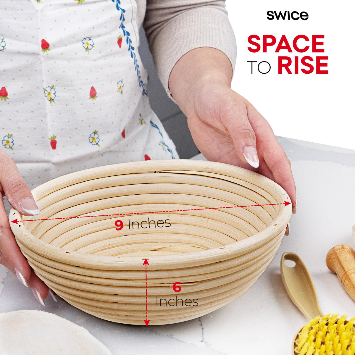 Swice easy-clean design simplifies post-bake cleanup and storage.