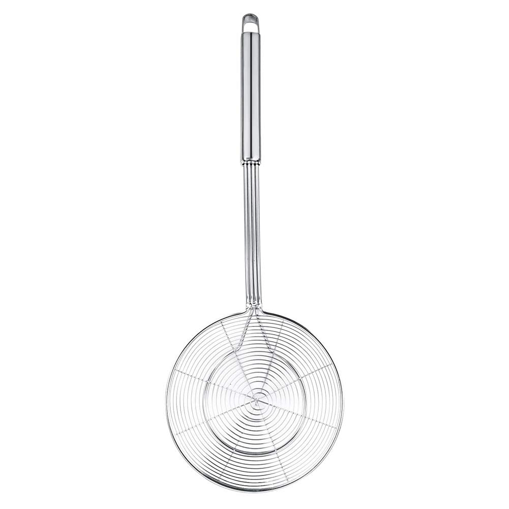 Long-handle detail of Swify spider strainer for safe lifting.
