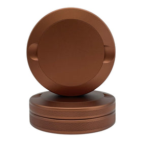 Syn Tin 3.0 metal can with dual-compartment for on-the-go organization.