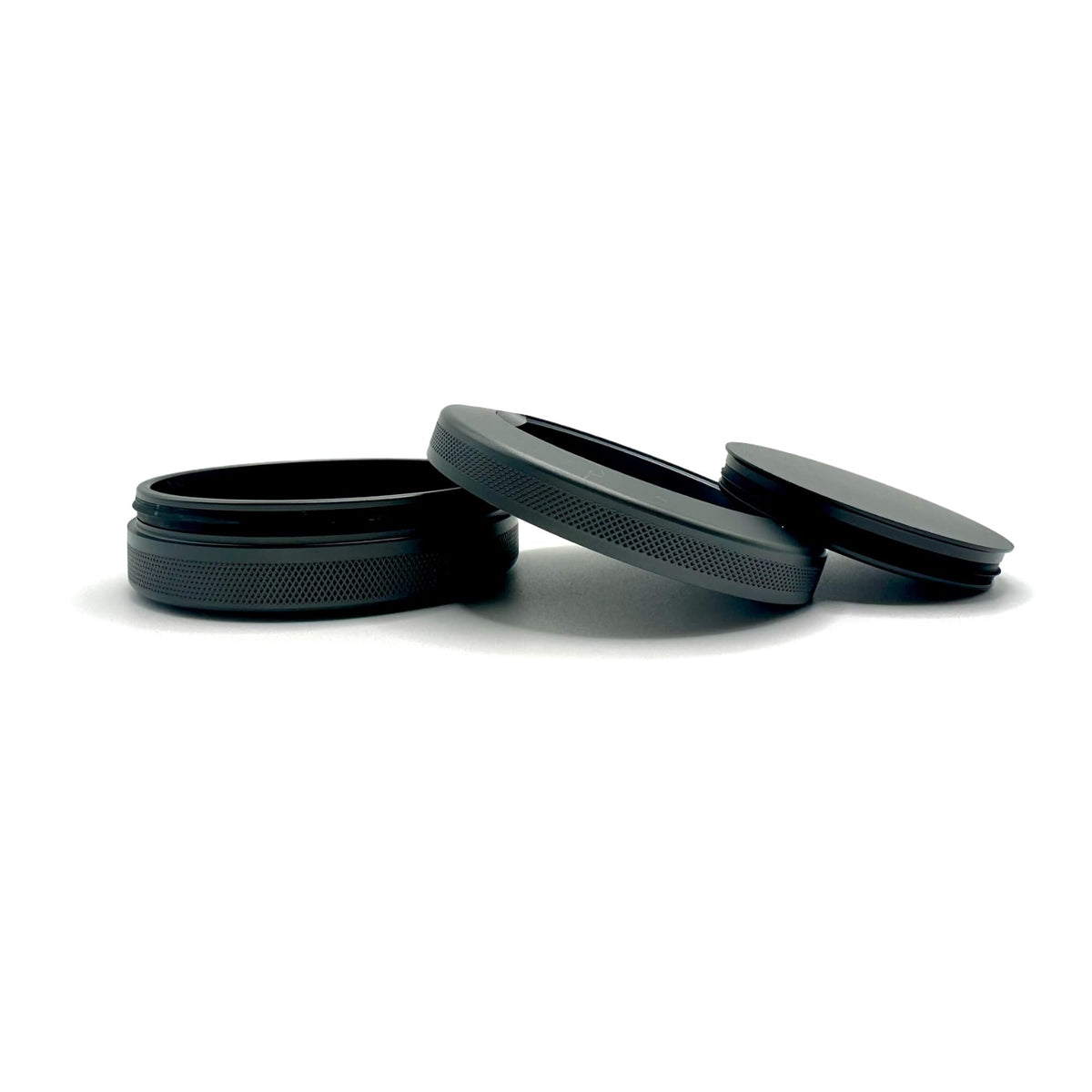 Syn Tin America knurled grip ensures secure handling during daily use.