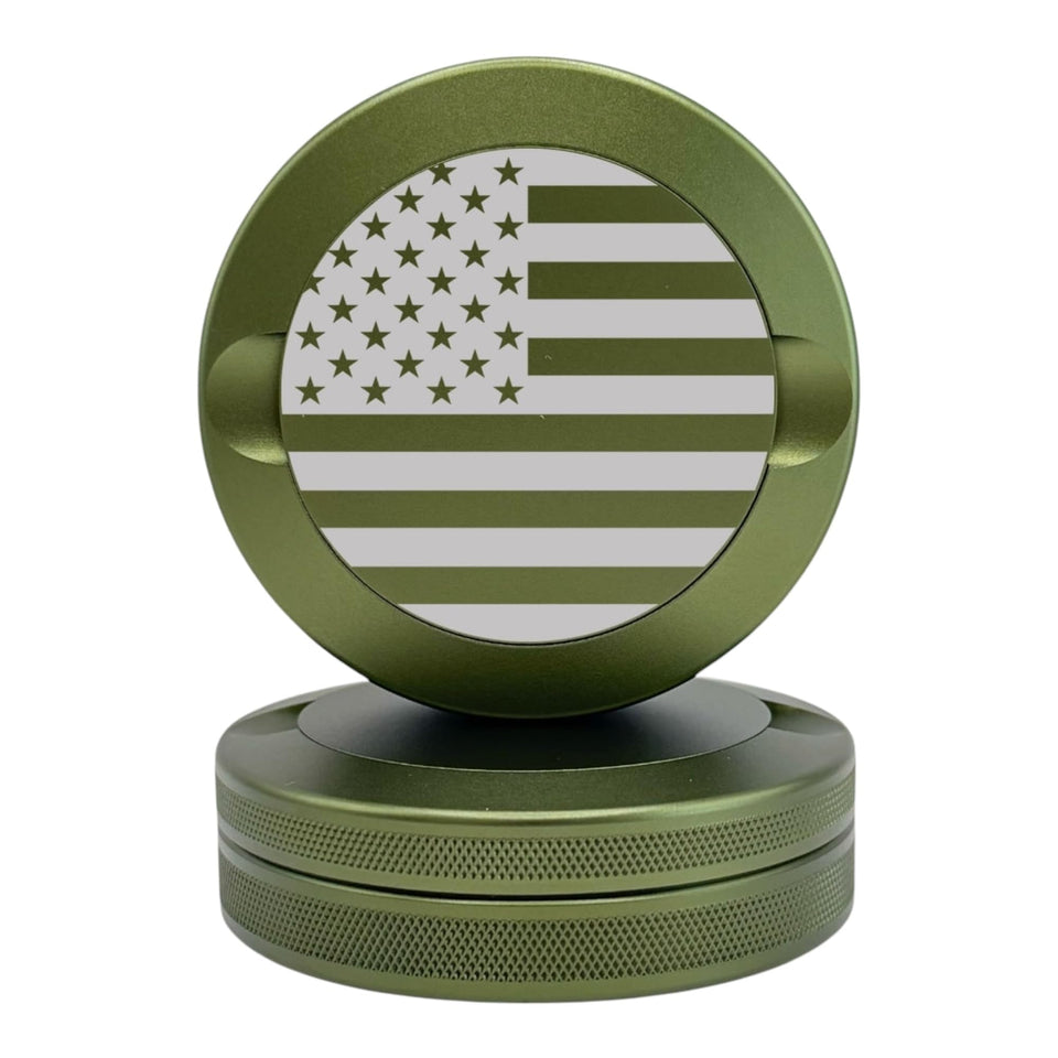 Syn Tin Edition 017 metal can in military green, ideal for organized, portable storage.