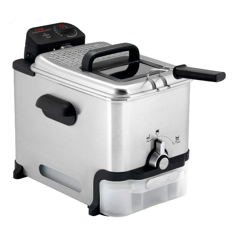 T-Fal 3.5L deep fryer with stainless steel exterior for durability and modern style.