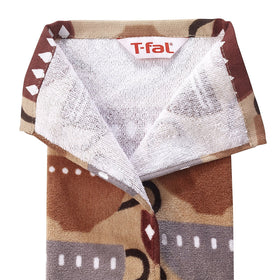 T-Fal apples towel provides soft absorbency for daily chores.