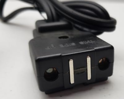 T-Fal magnetic plug into deep fryer reduces wear on terminals.