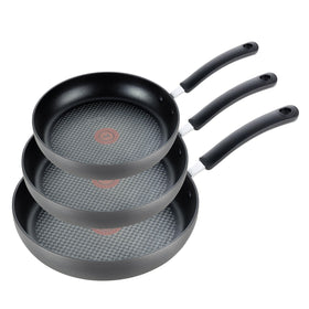 T-Fal Ultimate hard anodized 8-inch fry pan for quick, even searing.