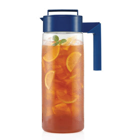 Takeya Flash Chill tea infuser setup supports loose leaf and bagged tea for flexible brewing.