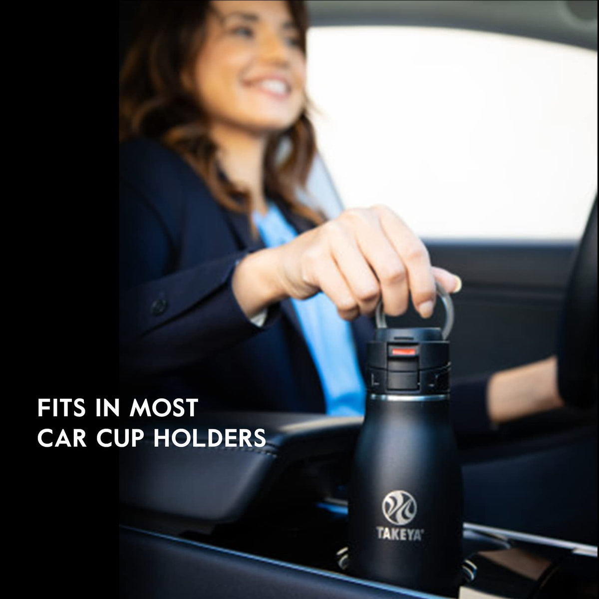 Takeya Traveler loop handle enables easy carrying during commutes.