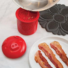 Talisman Designs Bacon Bin is microwave safe for quick reheating.
