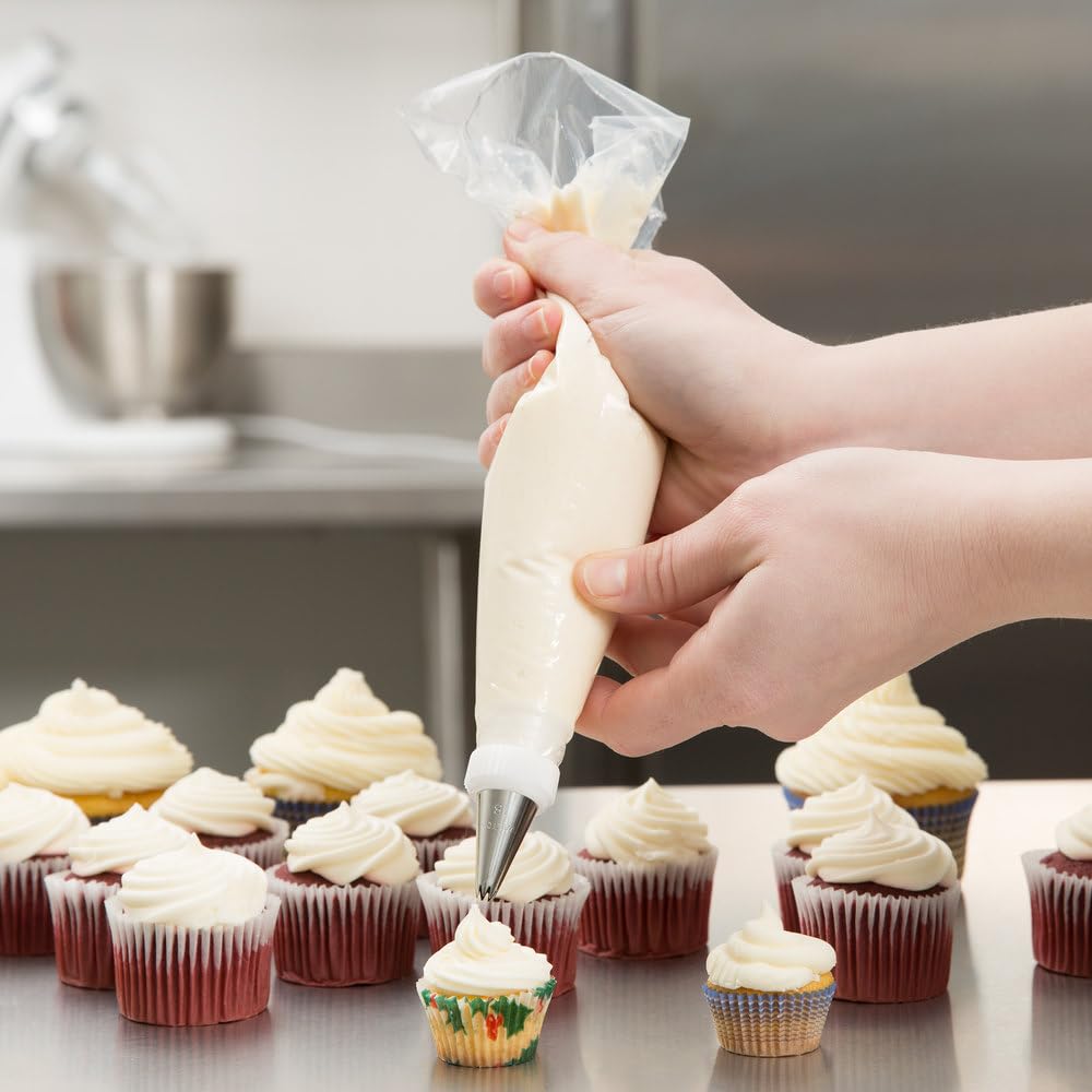 Tamodan bulk piping bags ideal for baking and icing projects
