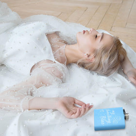 Tanlade Bride Flask compact size, fits in pocket for on-the-go moments.