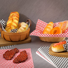 Tanlade food basket liner wrap in use, keeping baskets tidy and food presentation strong.