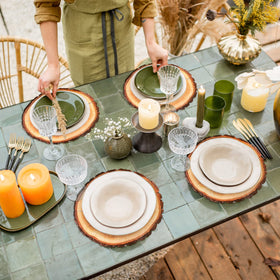 TaoBary wooden slice placemats ideal for weddings and home entertaining.