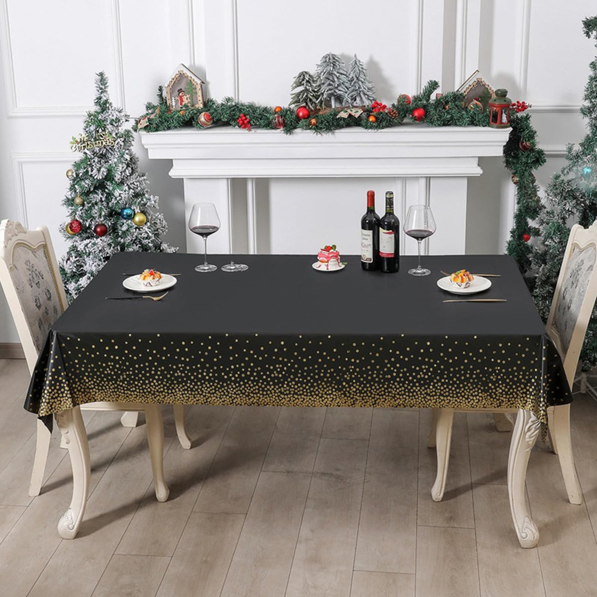 Tatibana rectangular table cover suits cocktail parties with a modern vibe.