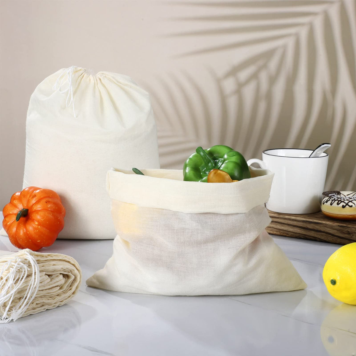 Tatuo cosmetics and snacks muslin bags for tidy, reusable storage