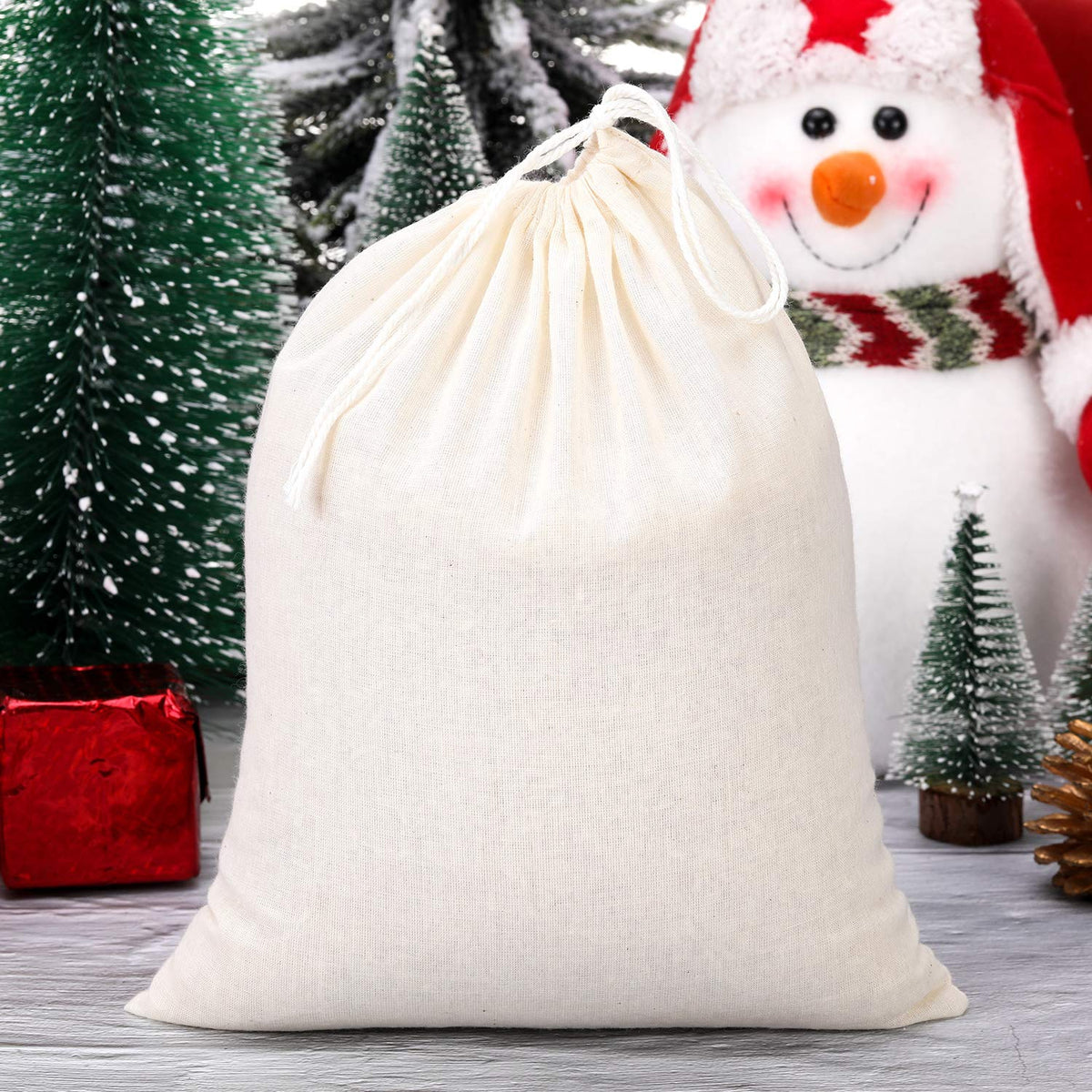 Tatuo muslin bag stores tea leaves with breathable fabric and aroma.