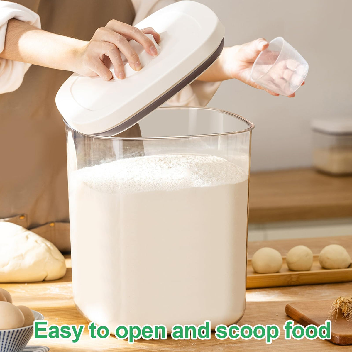 TBMax measuring scoop included for precise portions during cooking and baking.