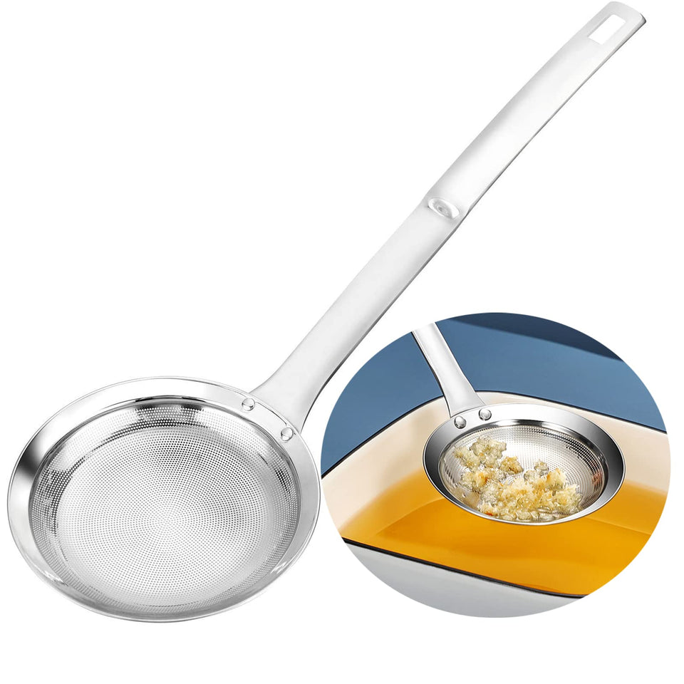 TBWHL fat skimmer with fine mesh for grease removal during frying.