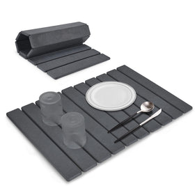 tdcokhe large stone drying mat for dishes showing rapid moisture absorption on the counter.