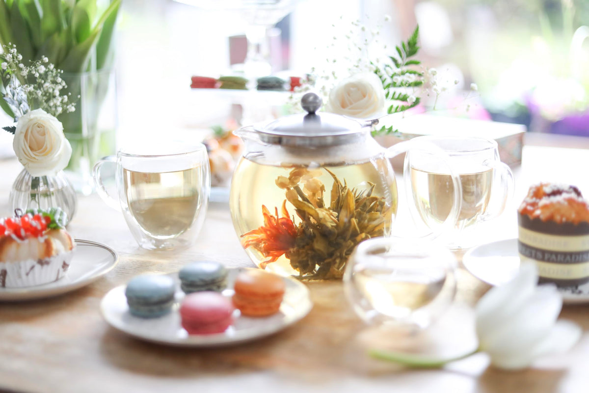 Teabloom Classica removable infuser for loose-leaf tea