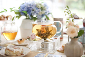 Teabloom Kyoto removable infuser close-up, precise stainless steel filter for loose-leaf tea.