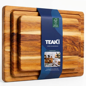 Teakhaus small cutting board—compact prep surface for fruits and herbs.