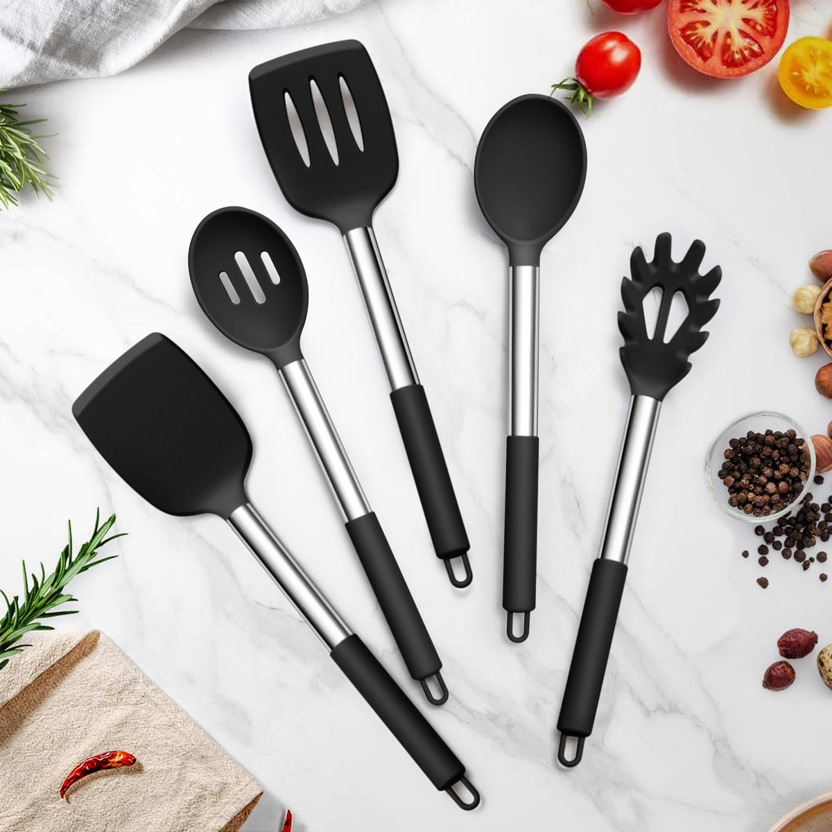 TeamFar dishwasher-safe silicone utensils simplify cleanup and storage.