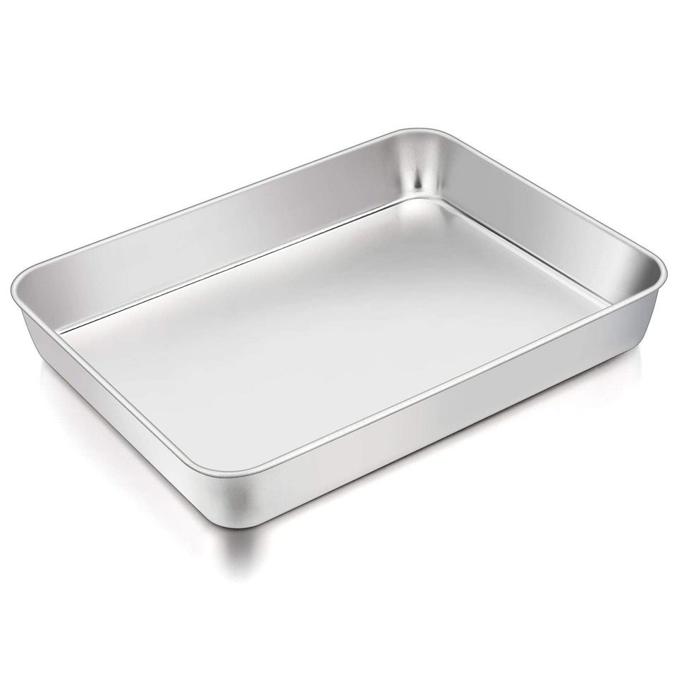 TeamFar lasagna pan with brushed surface for durable everyday baking.
