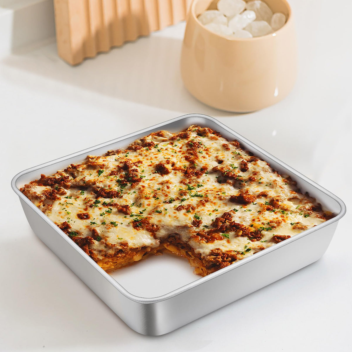 TeamFar versatile square pan for brownies, cakes, and lasagna leftovers.