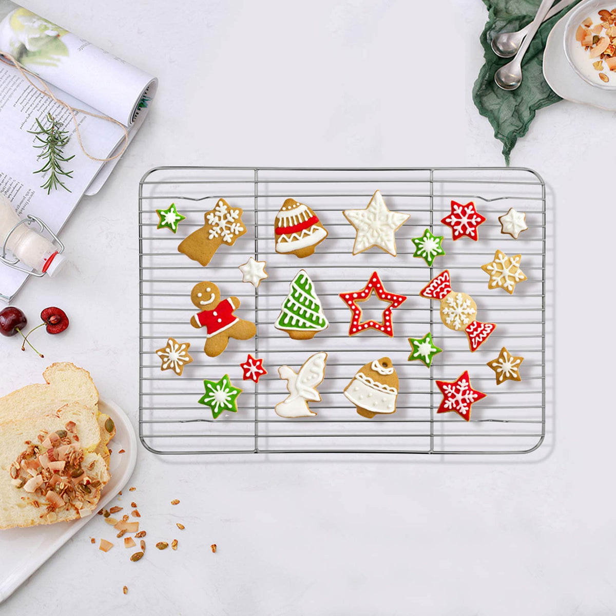 TeamFar pan and rack fit most home ovens for convenient baking