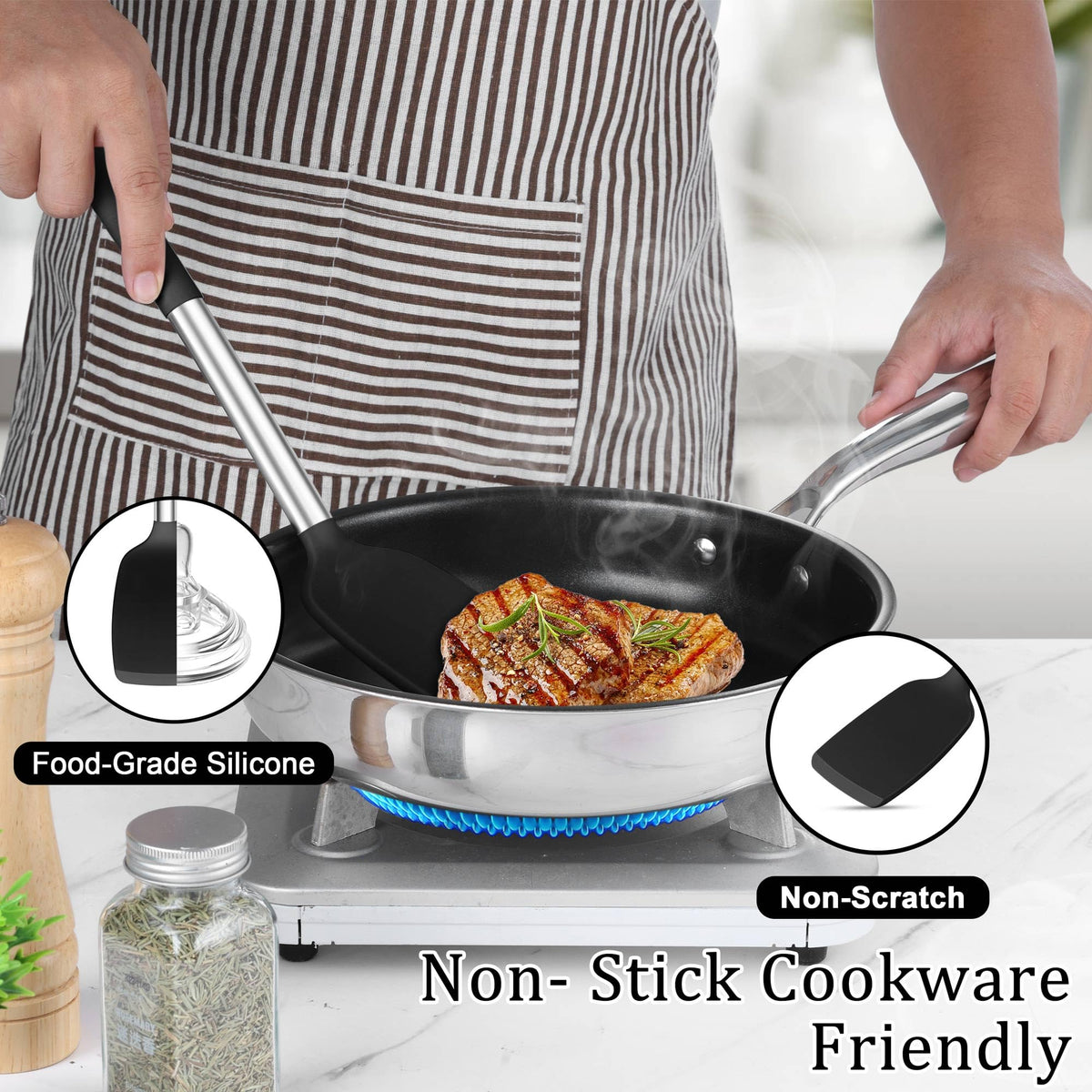 TeamFar pasta server silicone utensil easily lifts noodles without clumping.