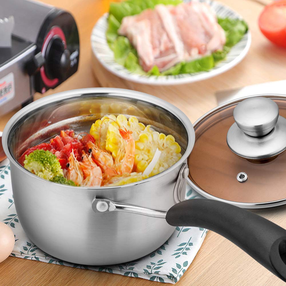 TeamFar sauce pan in action for noodles and sauces in small batches
