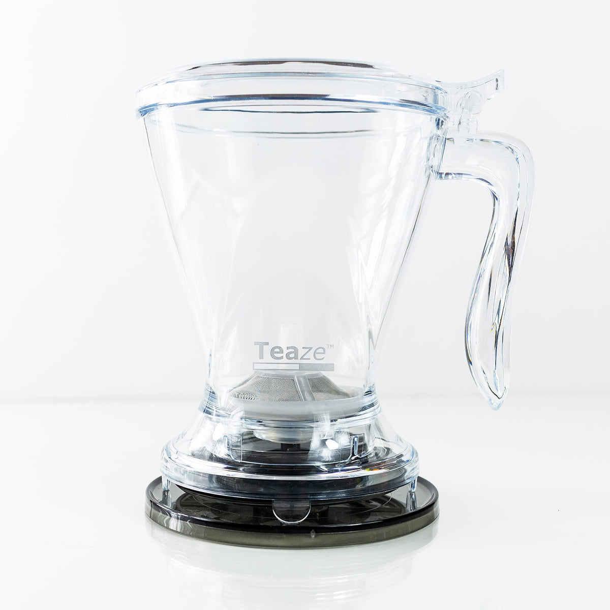 TEAZE Infuser with removable filter for easy cleaning.