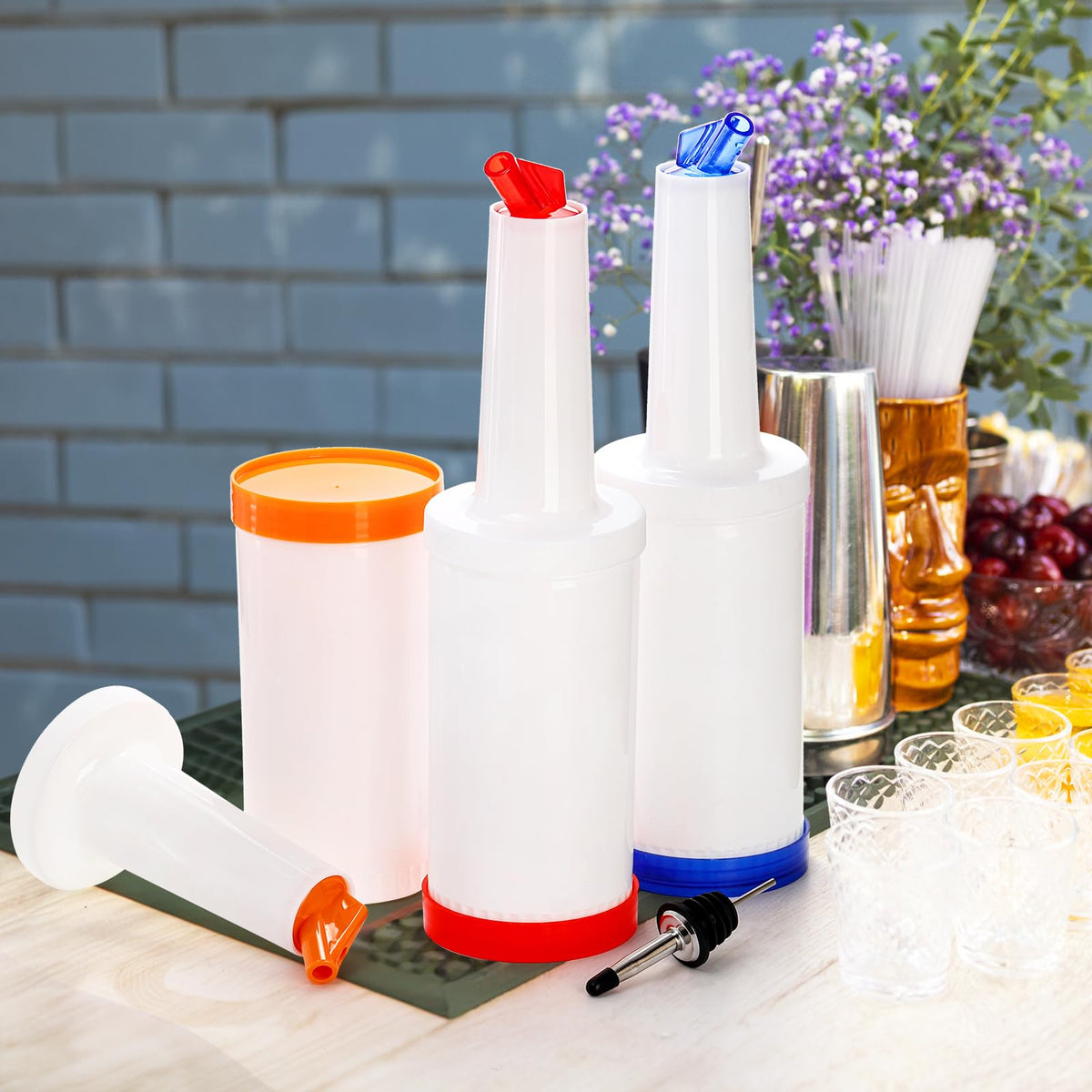 Tebery portable bottles suited for mobile bartending and on-the-go prep.