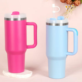 Temolulu 40oz purple tumbler with handle for workouts and travel.