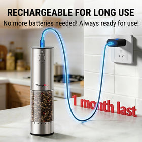 TempPro LED-lit grinders reveal the grind level for accurate seasoning.