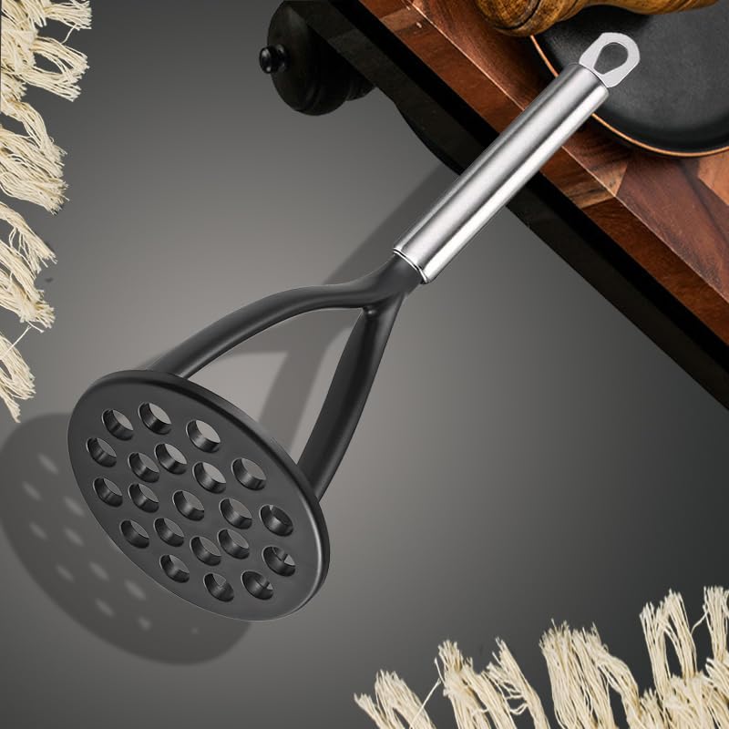 TENTA KITCHEN masher with heat-resistant handle for comfortable, stable grip