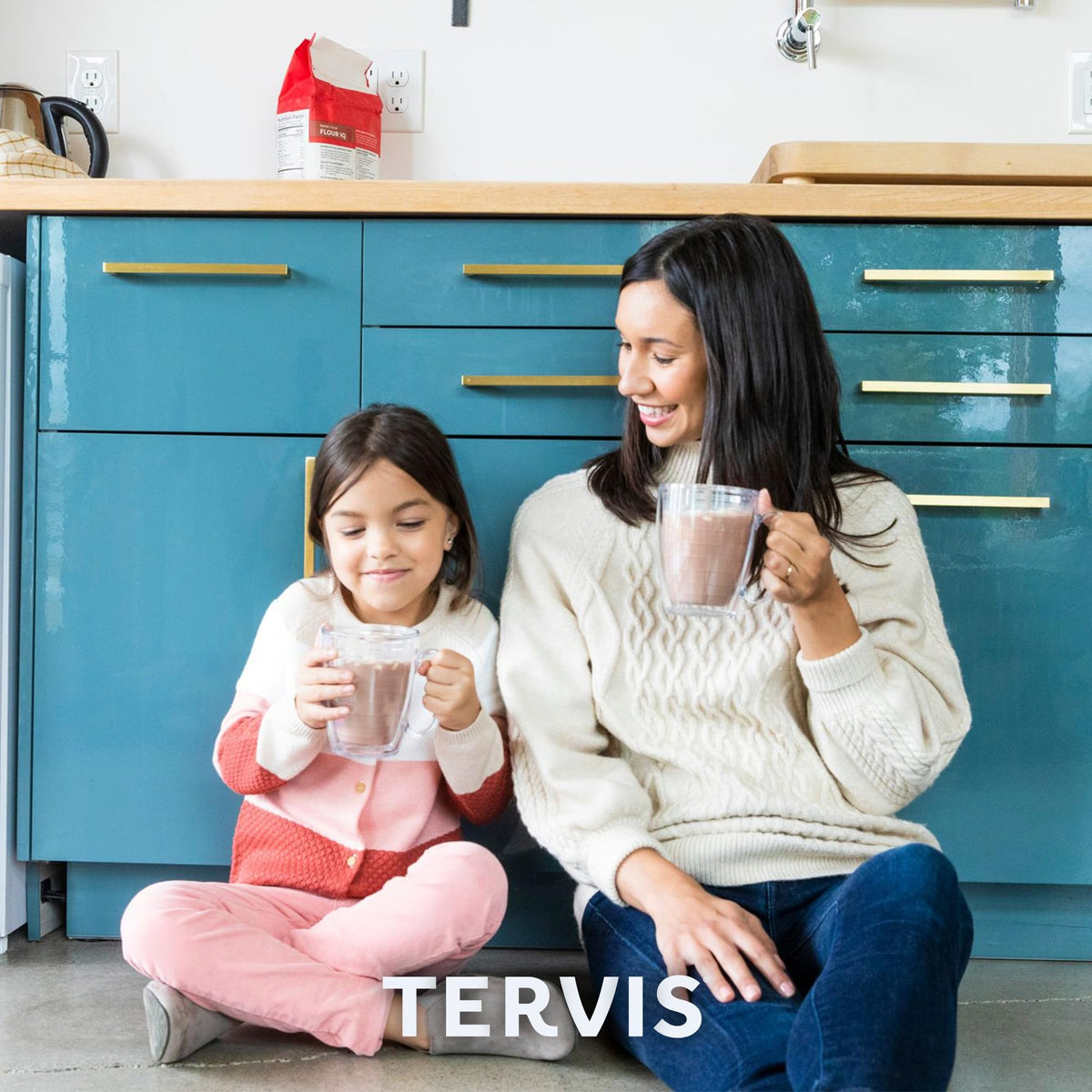 Tervis tumbler fits most cup holders for on-the-go sipping.