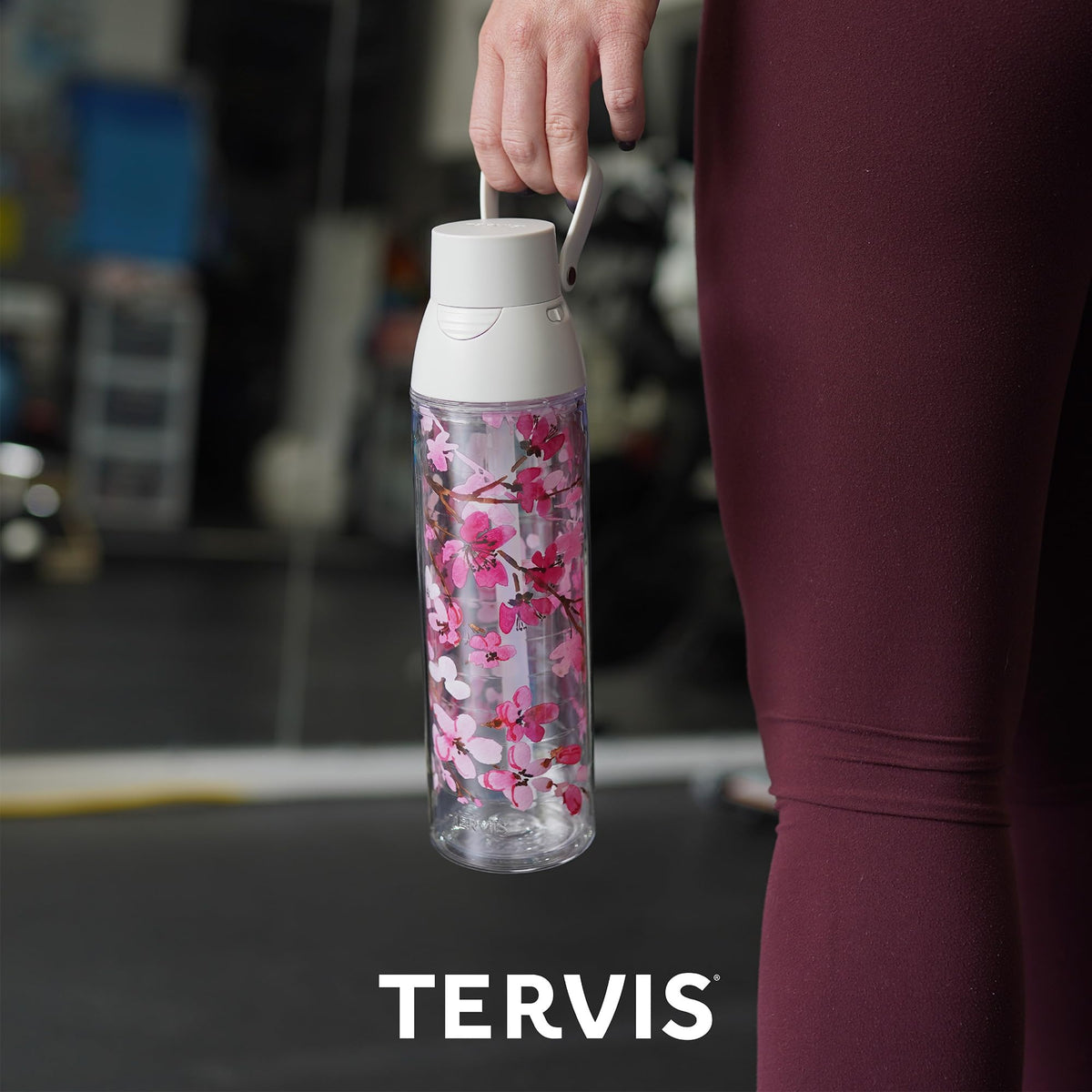 Tervis Venture Lite BPA-free material emphasizes safe, durable construction.