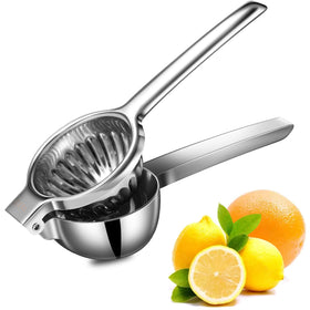 TEZZ lemon-squeezer bar-friendly accessory for cocktails and sauces.