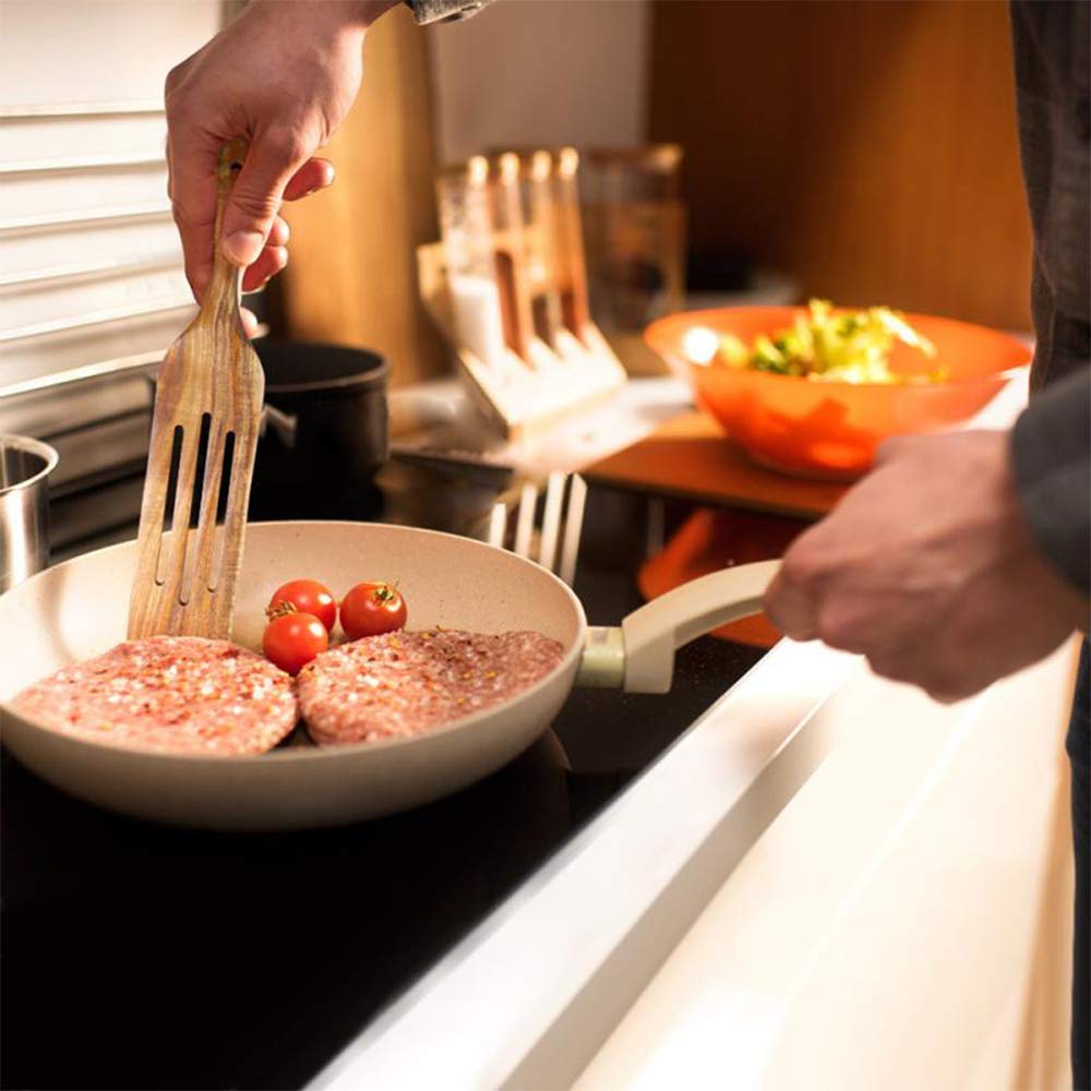 TEZZ Spurtles with wide blades for efficient mixing and turning.