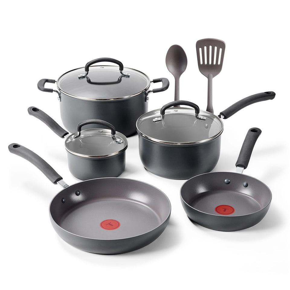 T-Fal Ultimate hard anodized 8-inch fry pan for easy weeknight sautés