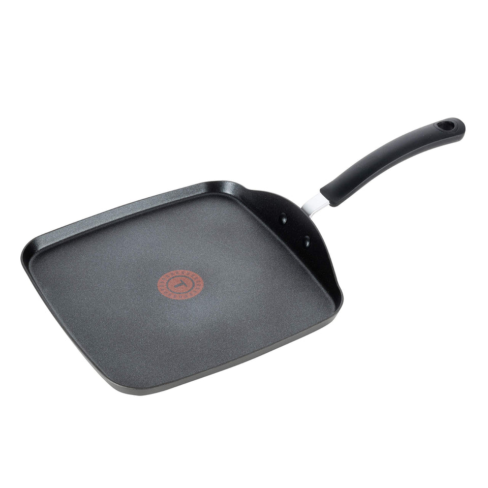 TFal Ultimate hard anodized griddle 10.25 inch offers even heating.