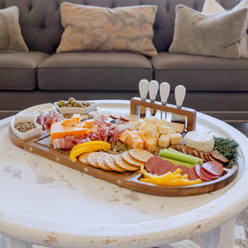 The Elite Snacker gift-ready packaging makes a thoughtful occasion present.