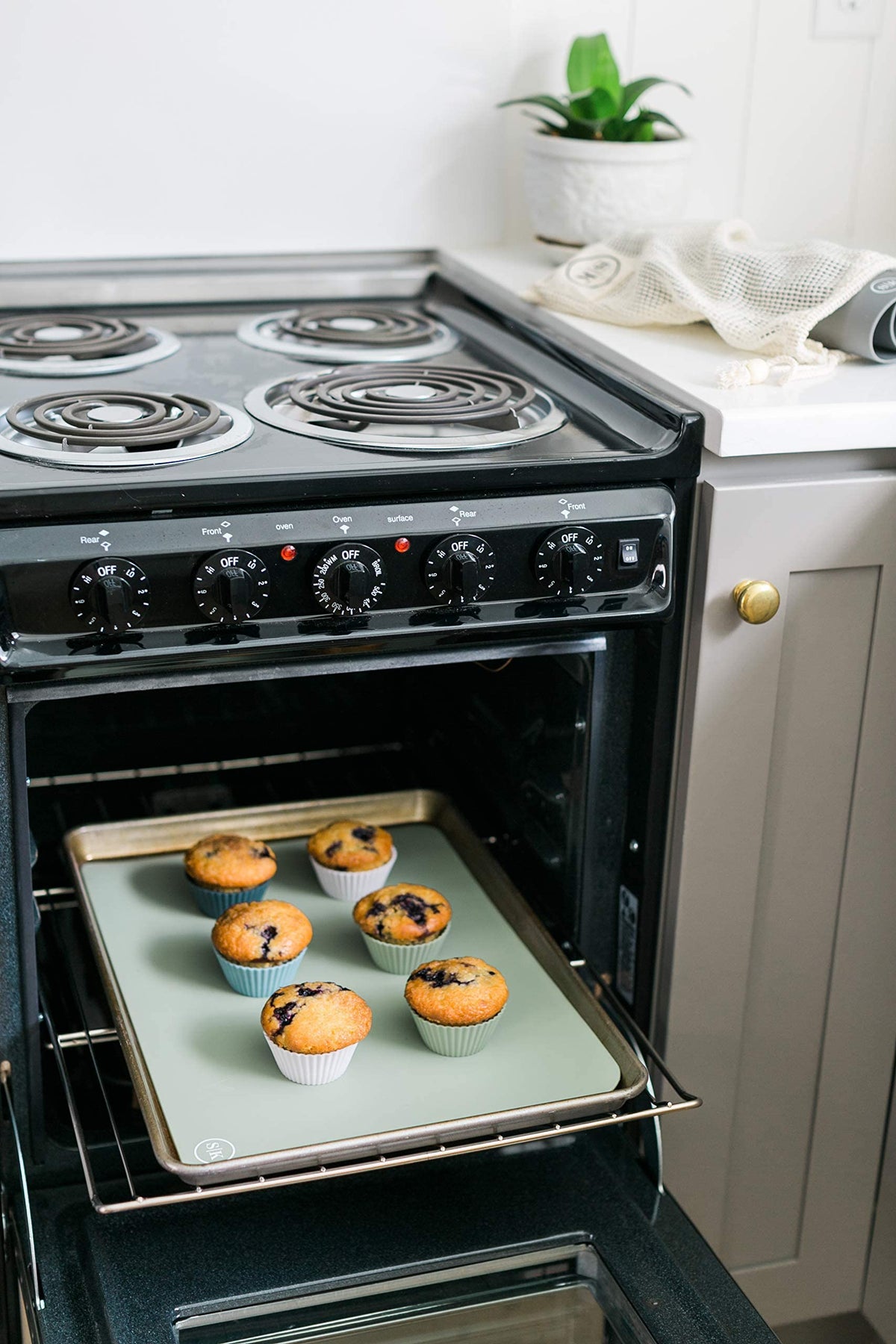 The Silicone Kitchen cups shown in a dishwasher-safe display for quick cleanup.