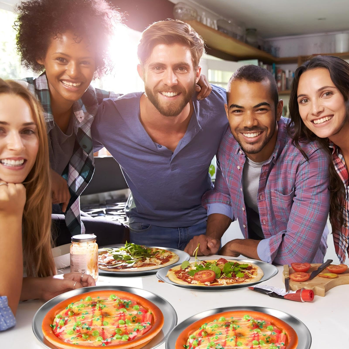 Thenshop 12-inch pizza pan shown in dishwasher safe design