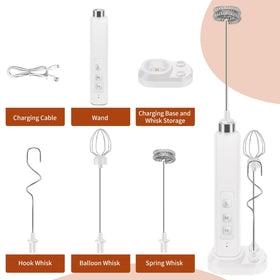 Theresduet balloon-whisk whips eggs and cream to soft peaks