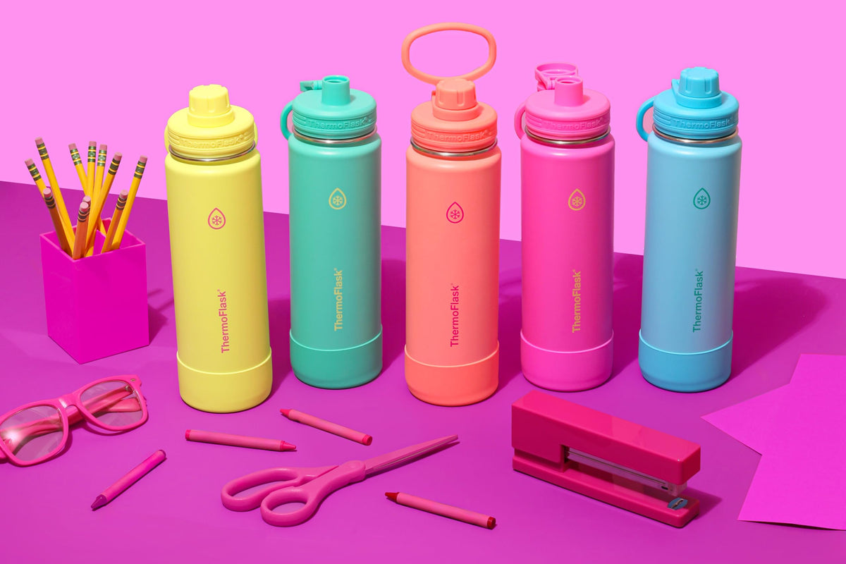 Dishwasher-safe bottle simplifies cleaning, keeping your hydration routine hygienic.