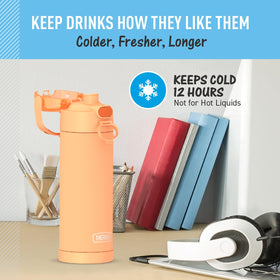 Hygienic covered spout design for tidy sipping during activities.