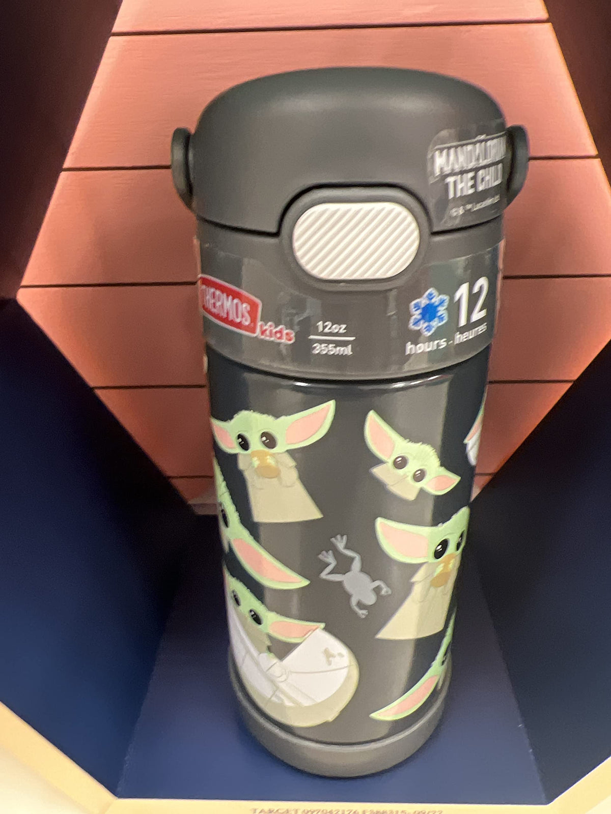 THERMOS FUNTAINER dishwasher-safe design simplifies cleanup for busy families.